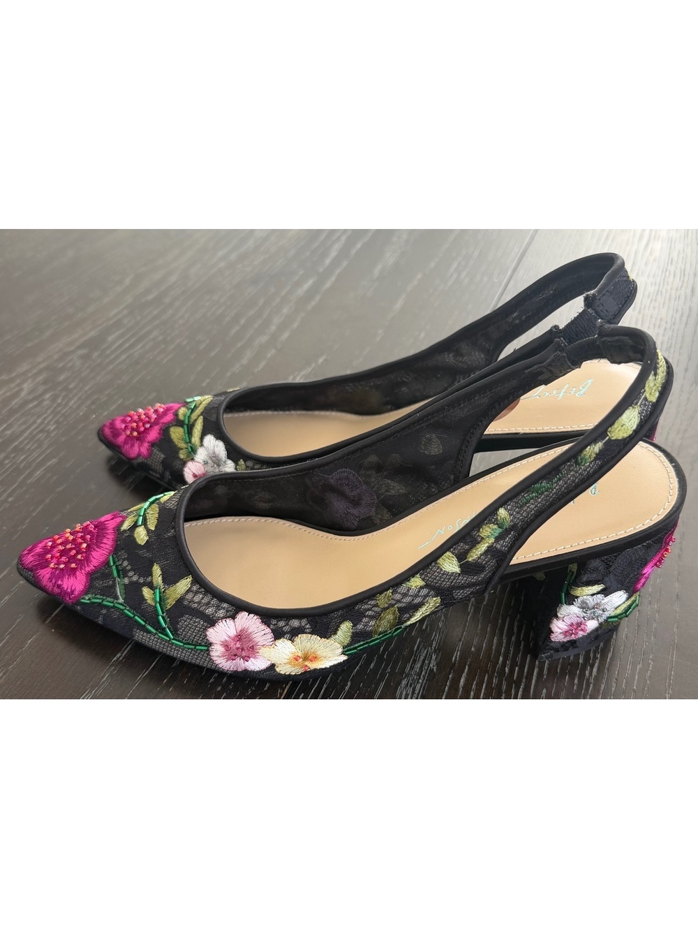 Betsey Johnson Black Lira Floral Embroidered Slingback Heels Size 8